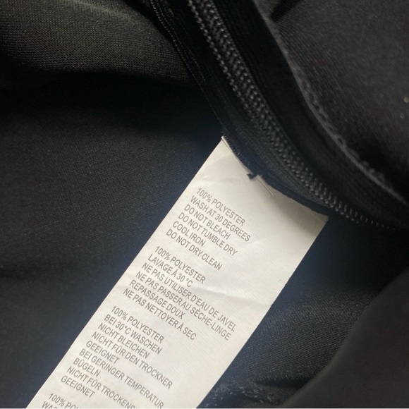 NWT New Nasty Gal Women's Black Deep V Neck Cape Straight Leg Jumpsuit Size 4 - Picture 12 of 16